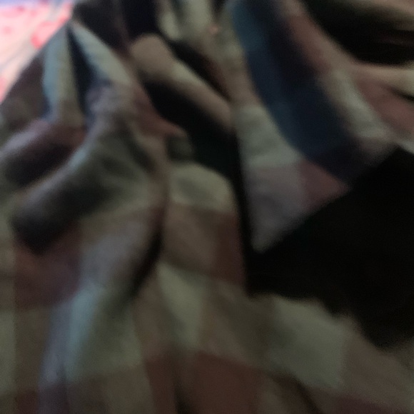 Mable Womenโs Ling Sleeves Blouse Size Largee - Picture 6 of 8